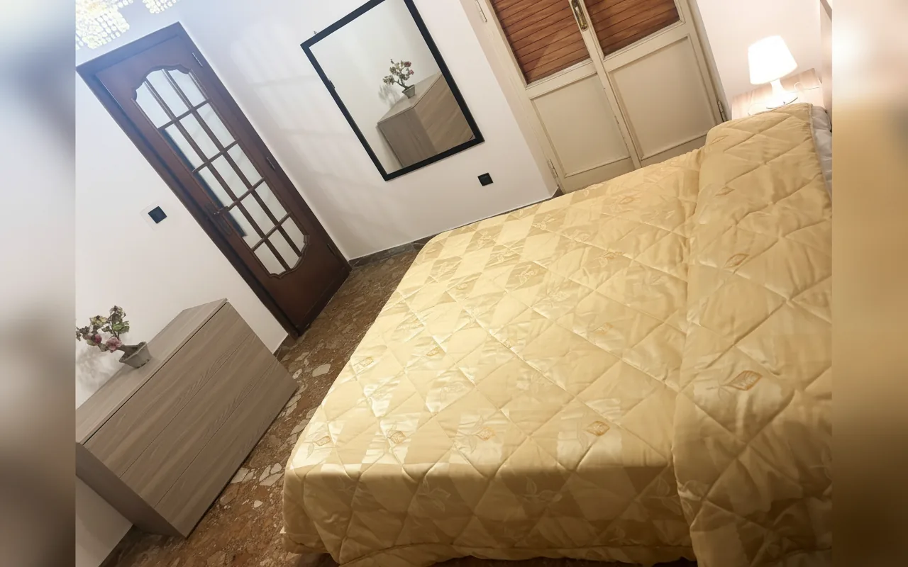 Camera con bagno privato — COLLINA DI SAN CRISTOFORO, Reggio Calabria (Calabria) (foto 15)